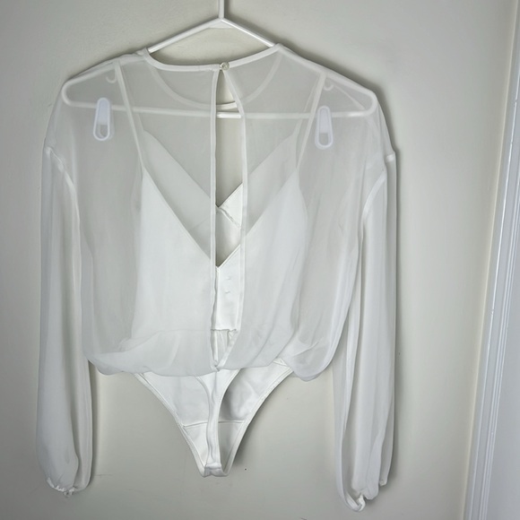 Aritzia Talmonte White Sheer Bodysuit Size XS - Picture 7 of 8